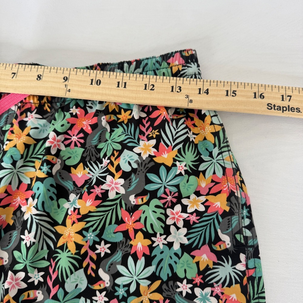 Chubbies Mens Swim Trunks Small 4" Inseam Tropical Floral Toucan Black Pink S - Picture 4 of 5